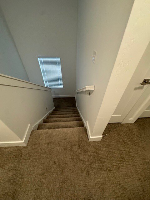 Building Photo - 188 1700 W