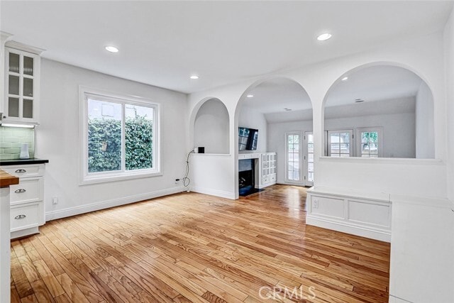 Building Photo - 532 25th St
