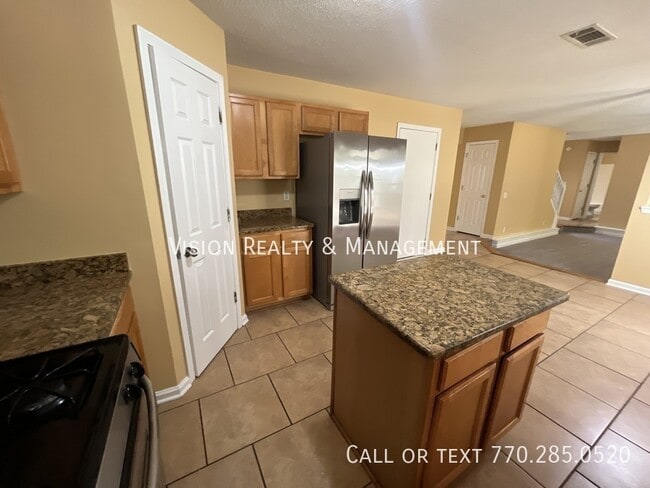 Building Photo - 4694 Glider Cir