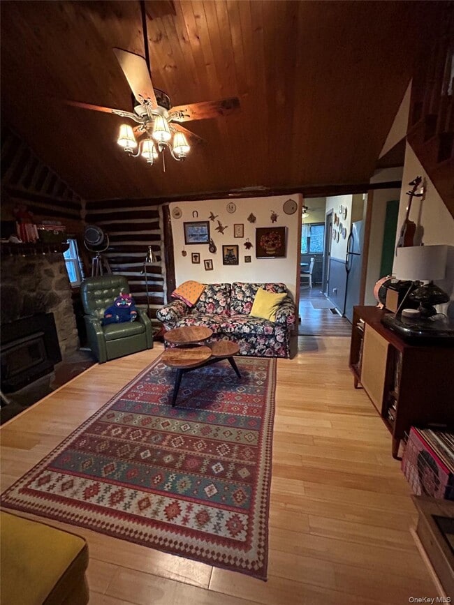 Building Photo - 4 Glendale Rd