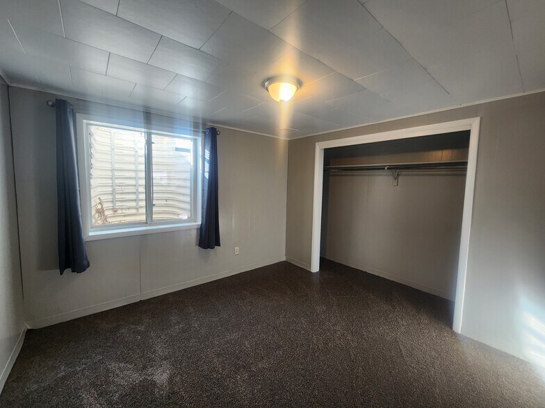 Building Photo - 91 Lansing St