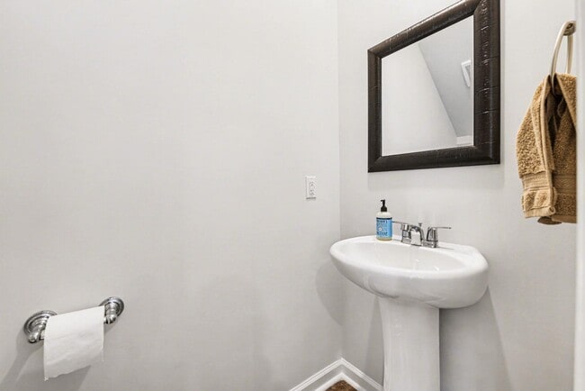 Building Photo - 8859 Shovelnose Ct