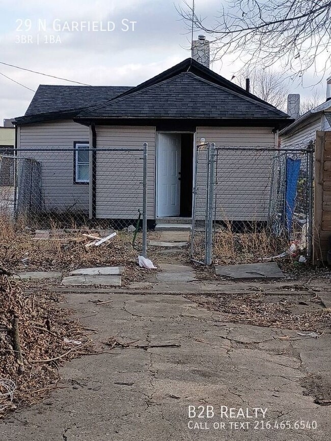 Building Photo - 29 N Garfield St