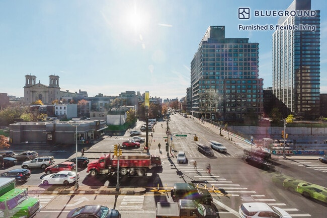 Building Photo - 545 Vanderbilt Ave