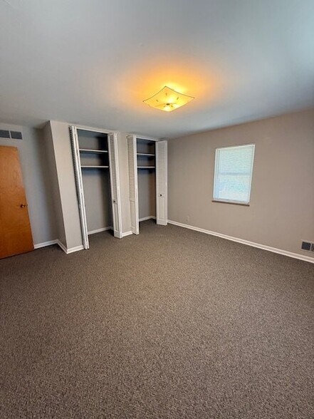 Building Photo - 3807 Leland Rd