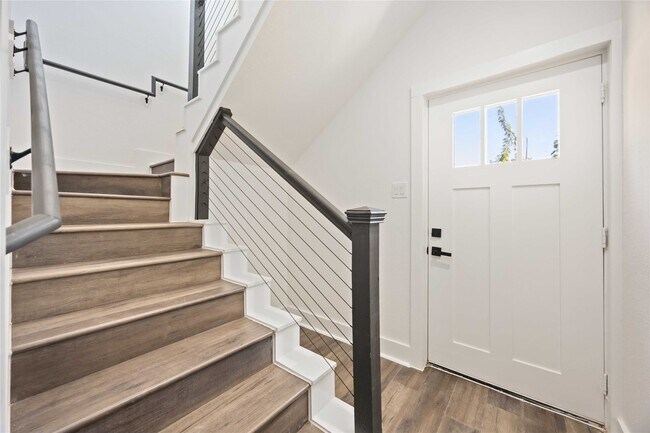 Building Photo - 6528 Tuskegee St