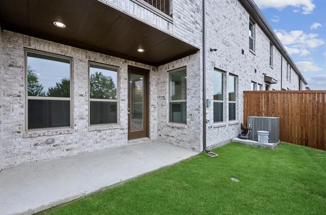 Building Photo - 829 Blue Bell Trl