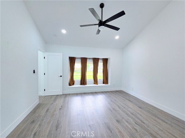 Building Photo - 3041 Yellowtail Dr