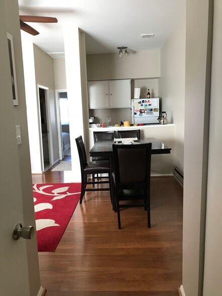 Building Photo - 9377 Indian Camp Rd