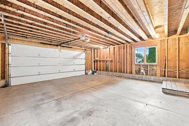 Building Photo - 5300 Logan Ave S