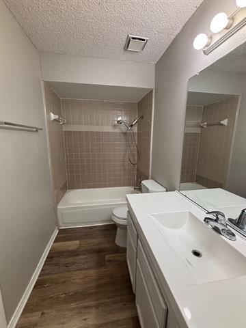 Building Photo - 7709 Estates Way