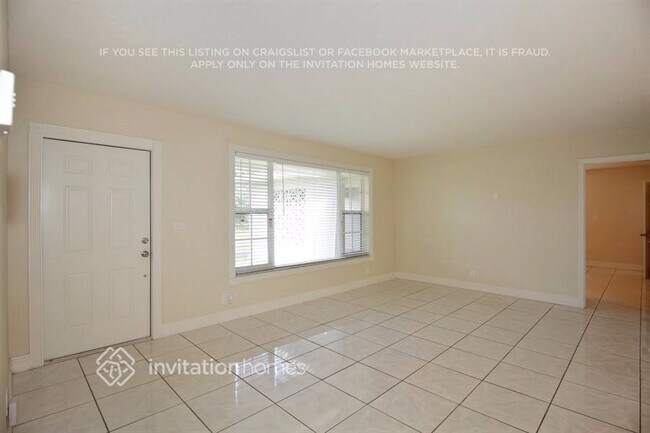 Building Photo - 781 SW 64th Terrace