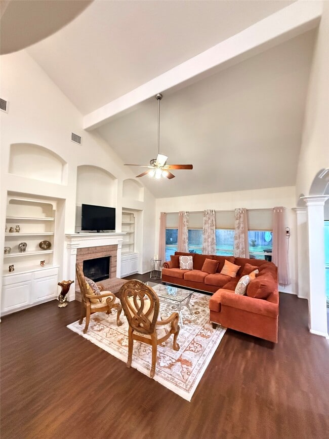 Building Photo - 18406 S Roaring River Ct