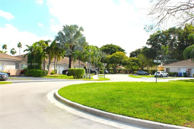 Building Photo - 1841 SW 116th Way