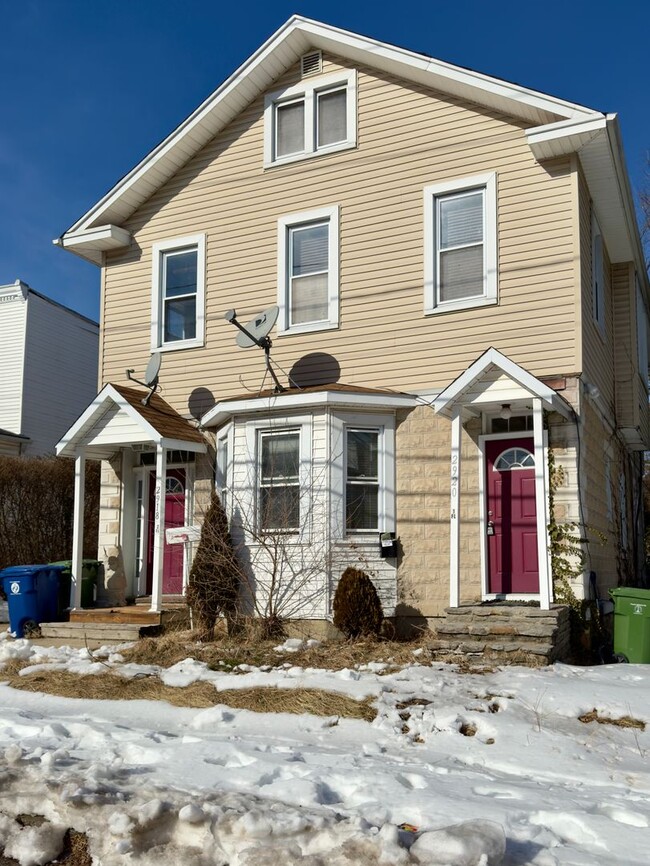 Building Photo - Unit for rent in Lauraville