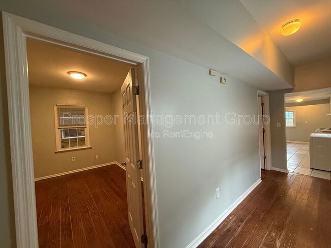 Building Photo - 4 Woodall Court