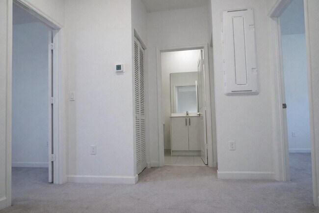 Building Photo - 11833 NW 47th Manor