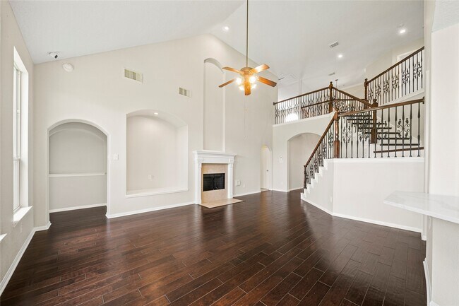 Building Photo - 8306 Golden Harbor