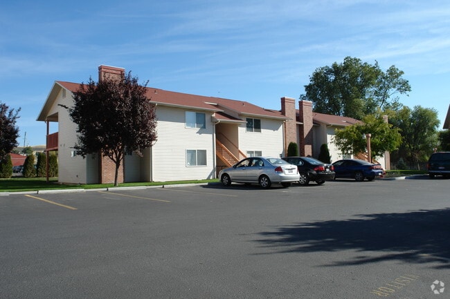 Building Photo - Kenmare Trace