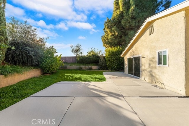 Building Photo - 596 Vista Rambla