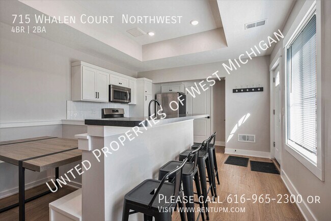 Building Photo - Available Now | 4 Bedroom 2 Bath Single Fa...