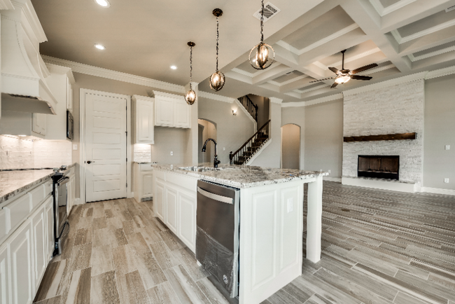 Building Photo - 7151 Heathington Ct