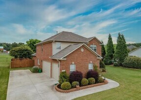 Building Photo - 108 Horizon View Ct