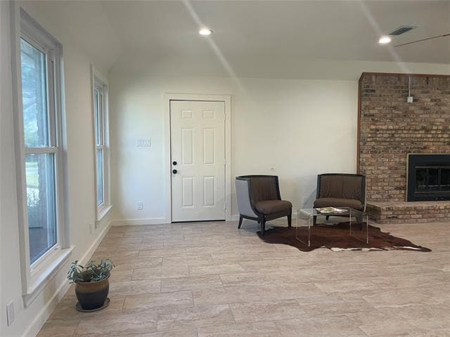 Building Photo - 810 Lucas Dr