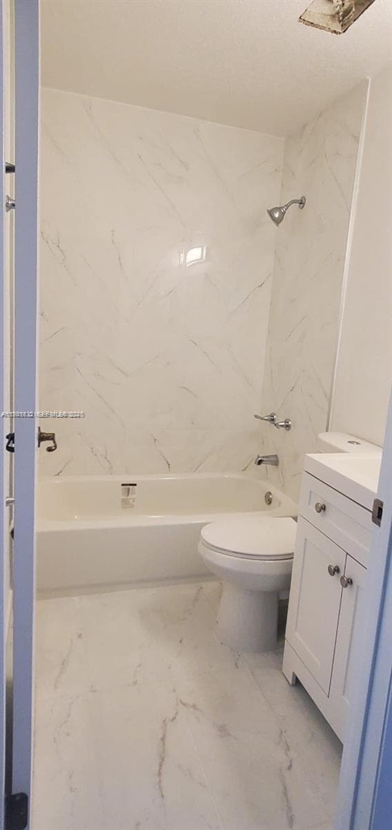 Building Photo - 5100 W 12th Ln