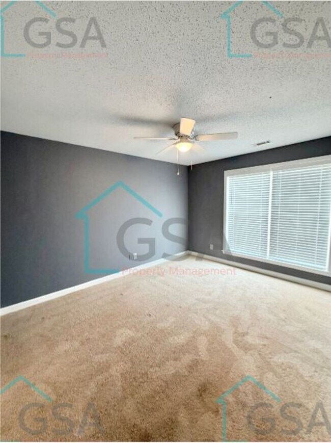 Building Photo - 225 Laurel Trace Cir