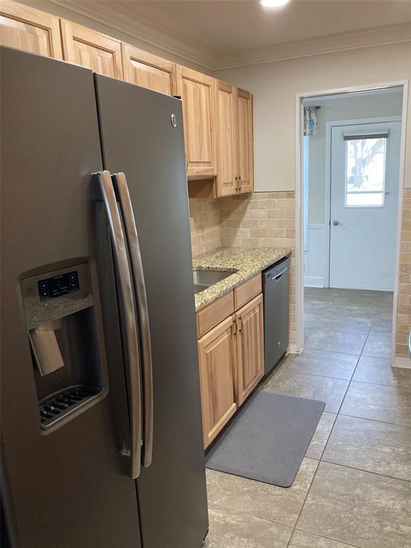 Building Photo - 5725 80th St N