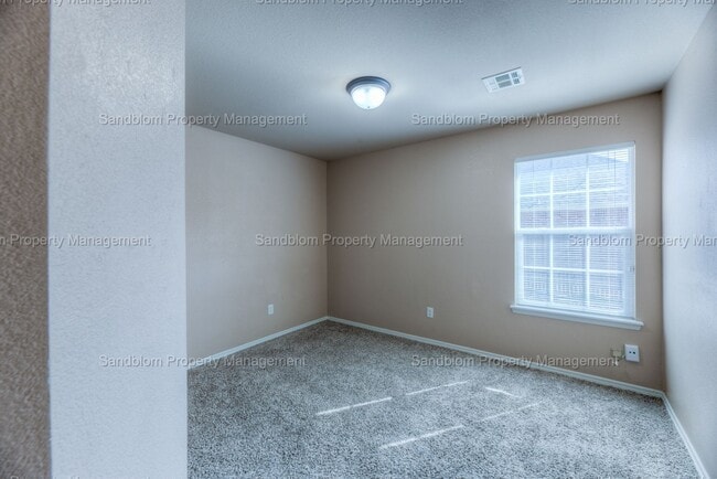 Building Photo - FOR LEASE | Jenks | $2200 Rent