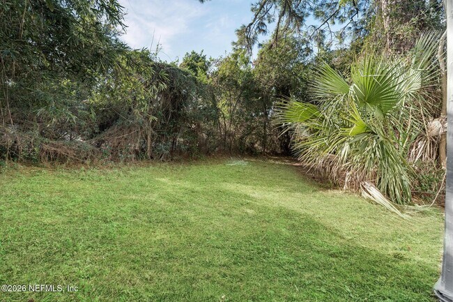 Building Photo - 522 W 21st St