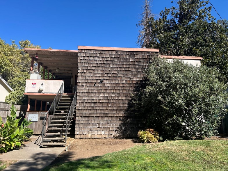 Primary Photo - 316 W 4th Ave