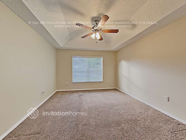 Building Photo - 10698 SW 20th Ct