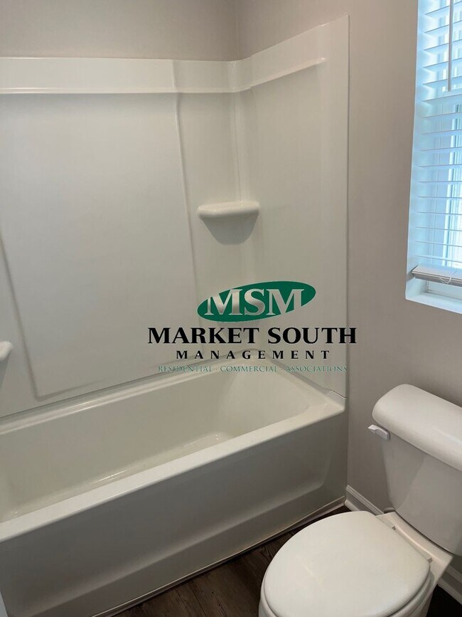 Building Photo - Rice Creek!  Port Wentworth **Rent Special...