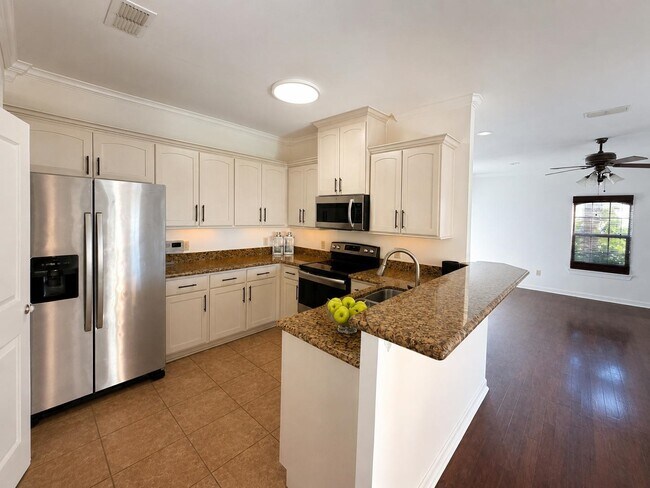 Building Photo - 8216 Casa Verde Rd