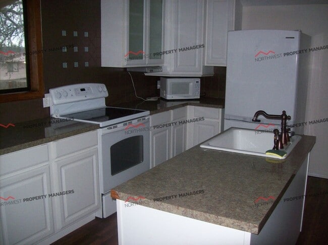 Building Photo - STATUS: *PENDING APPLICATION*   | R163A | ...