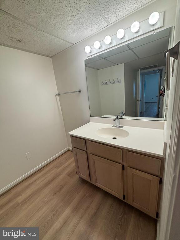 Building Photo - 3115 Patrick Henry Dr