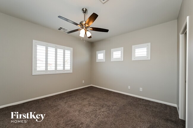 Building Photo - 10448 Camp Rock Ct