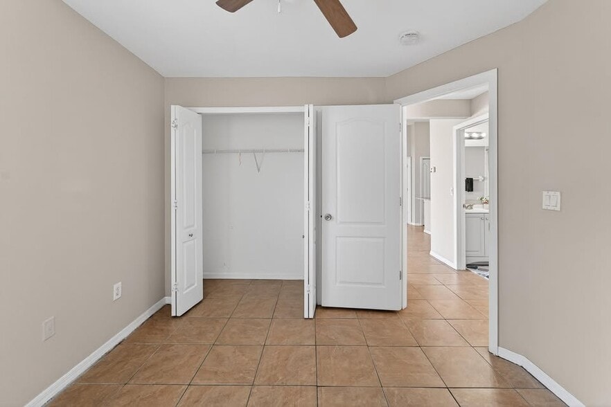 Building Photo - 508 Sonoma Dr