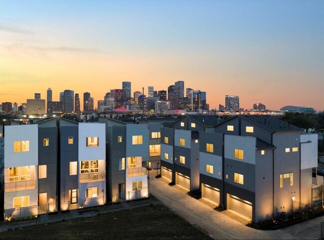 Building Photo - 1735 Eado Point Ln