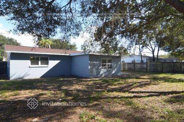 Building Photo - 5747 6th St S