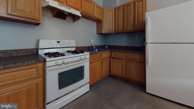 Primary Photo - 125 W Rittenhouse St