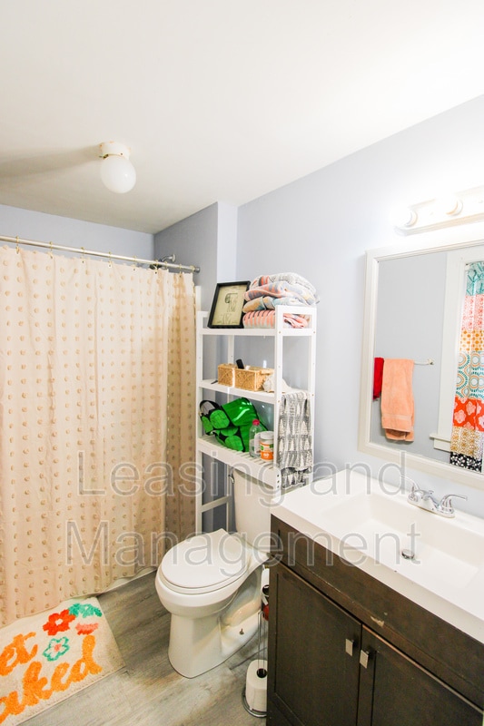 Building Photo - 7 Ann St