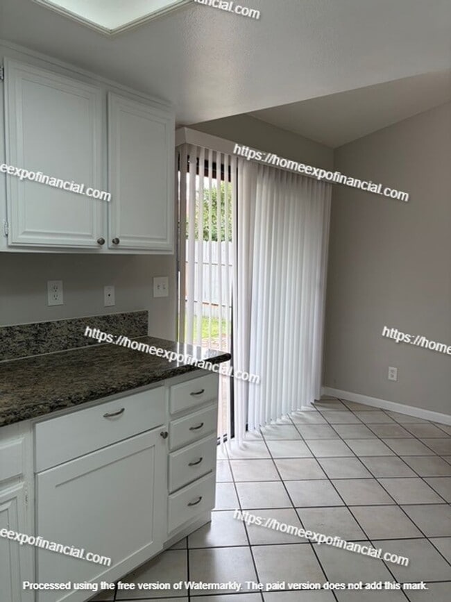 Building Photo - Nice Home For Rent