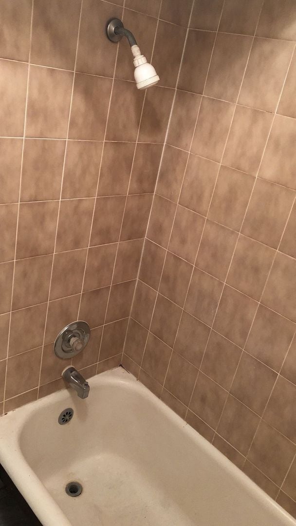 Building Photo - 468-470 NE Maiden Lane