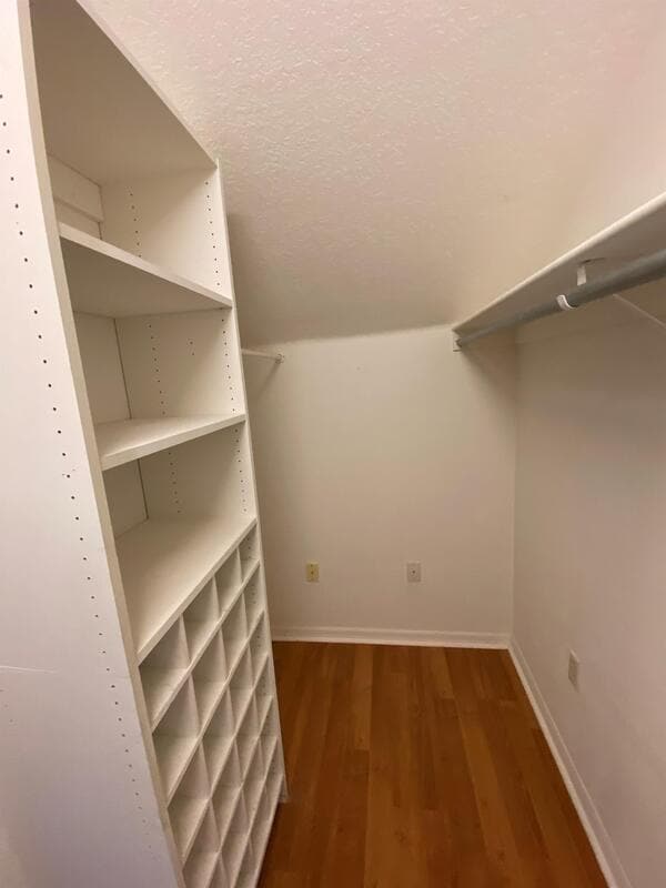 Building Photo - 10885 Piping Rock Cir
