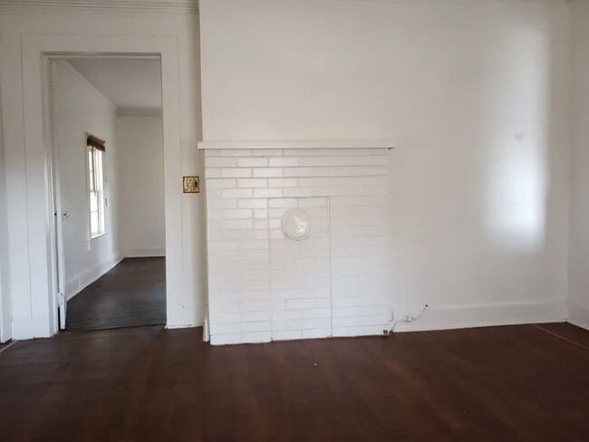 Building Photo - 2 Bedroom 1 Bathroom in Greer. SC