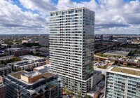 Building Photo - 1720 S Michigan Ave